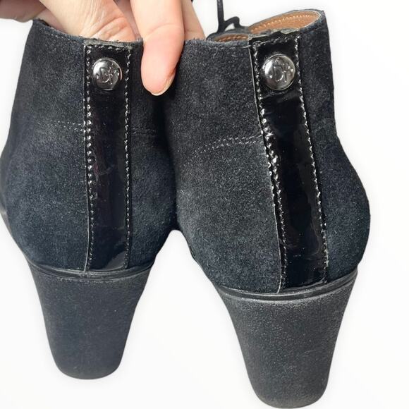 DONALD J PLINER black suede wedge ankle booties size 8.5 - Picture 6 of 10